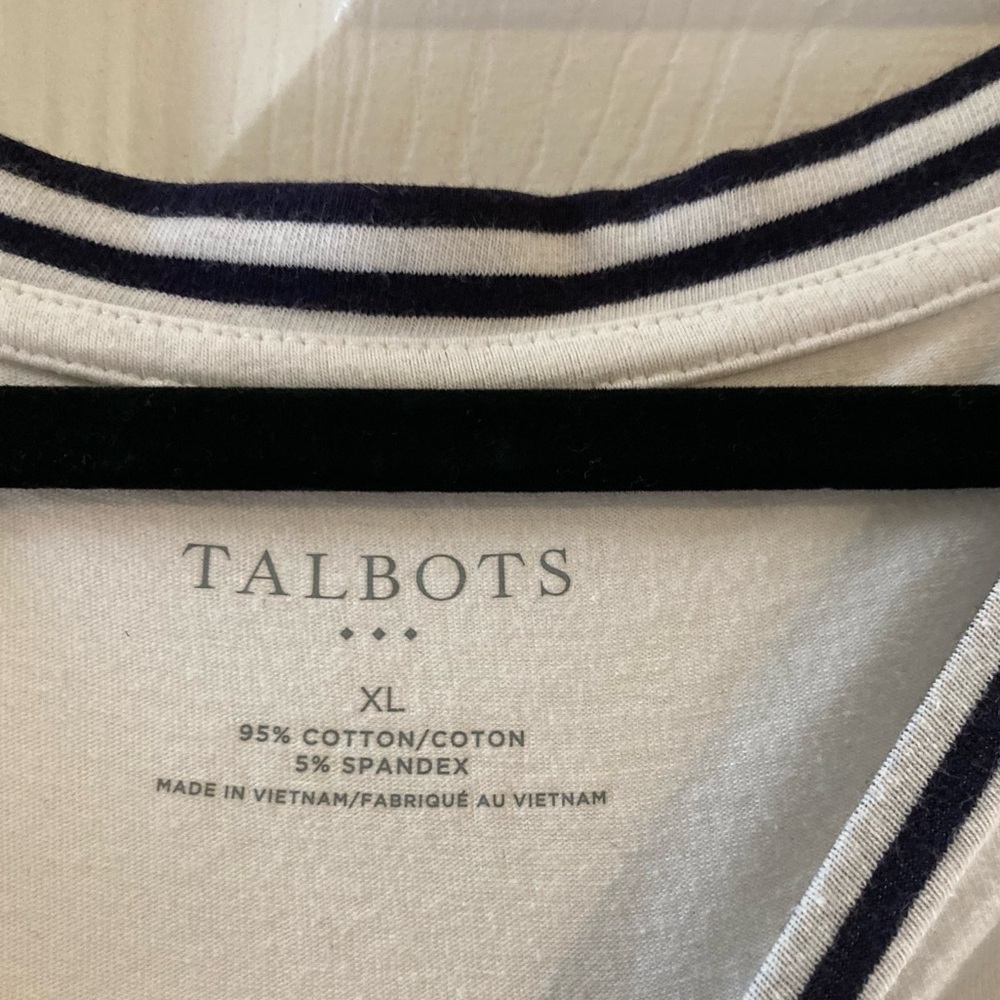 Talbots Ivory Long Sleeve Top with Navy Trim - Picture 2 of 3